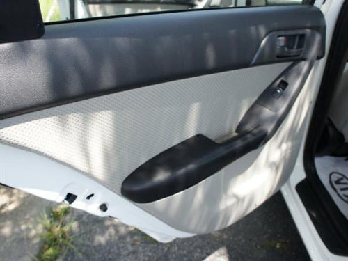 Kia Forte 2010 photo 5