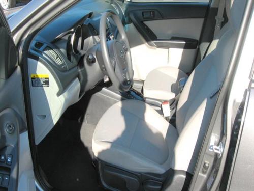 Kia Forte Open-top Other