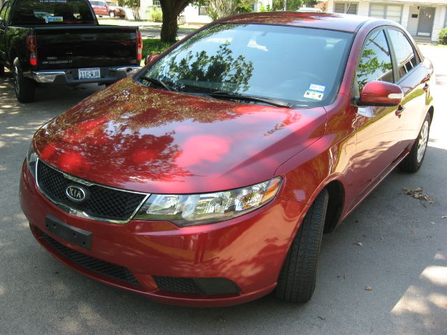 Kia Forte 2010 photo 4