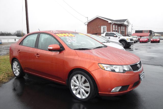 Kia Forte 2010 photo 2