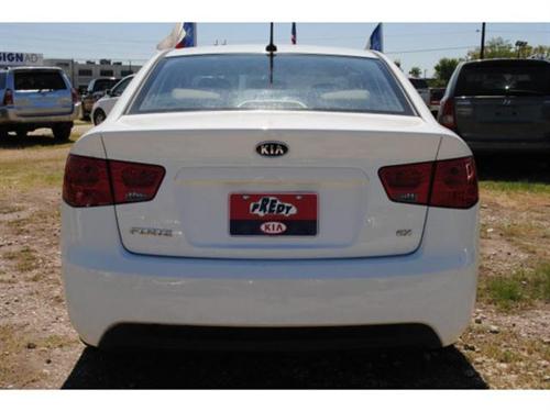 Kia Forte Open-top Other
