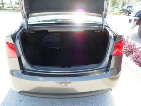 Kia Forte 2010 photo 1