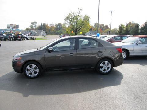 Kia Forte 2010 photo 3