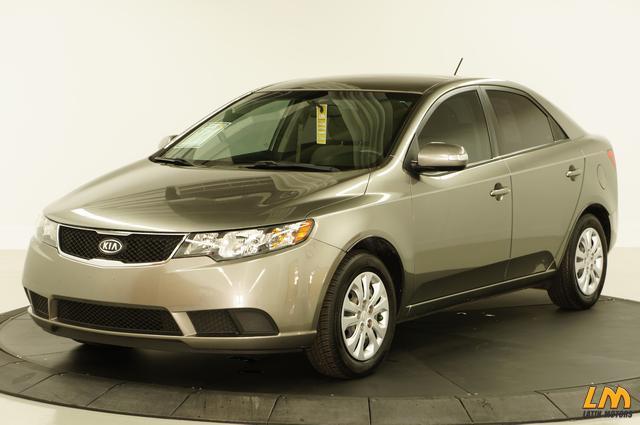 Kia Forte 2010 photo 3