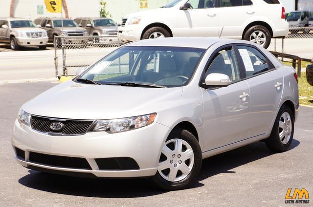 Kia Forte 2010 photo 3