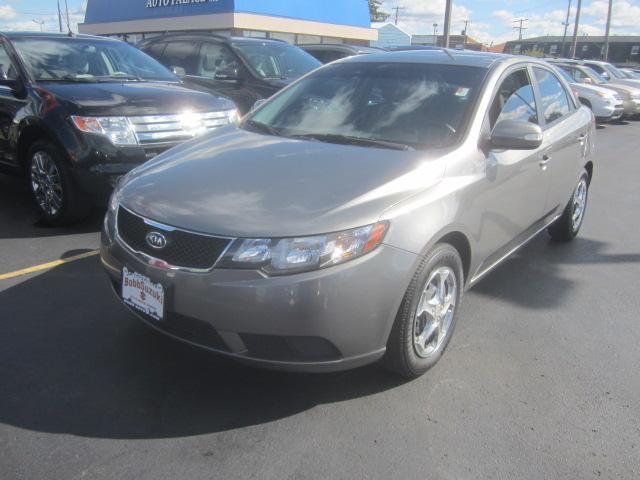 Kia Forte 2010 photo 3