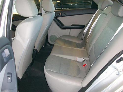 Kia Forte 2010 photo 1