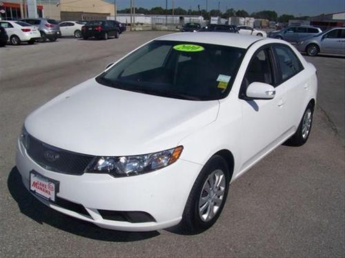 Kia Forte 2010 photo 1