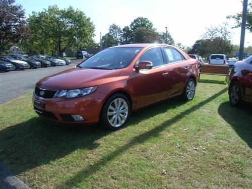 Kia Forte 2010 photo 1