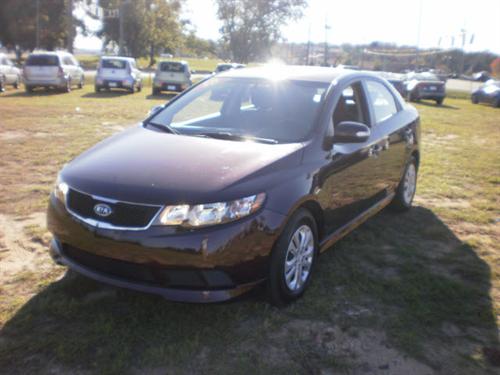 Kia Forte 2010 photo 1