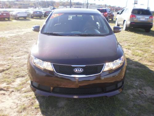 Kia Forte 2010 photo 5