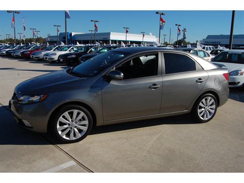 Kia Forte AWD, REAR DVD, Navigation, 3RD ROW, Mem/heat Seats Other