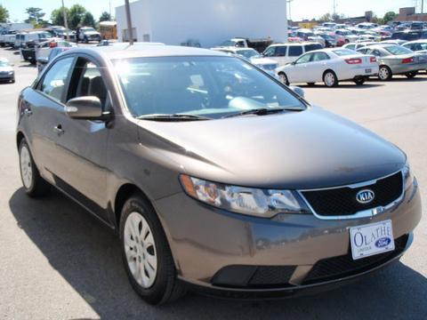 Kia Forte 2010 photo 4