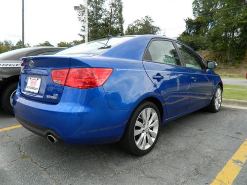 Kia Forte 2010 photo 3
