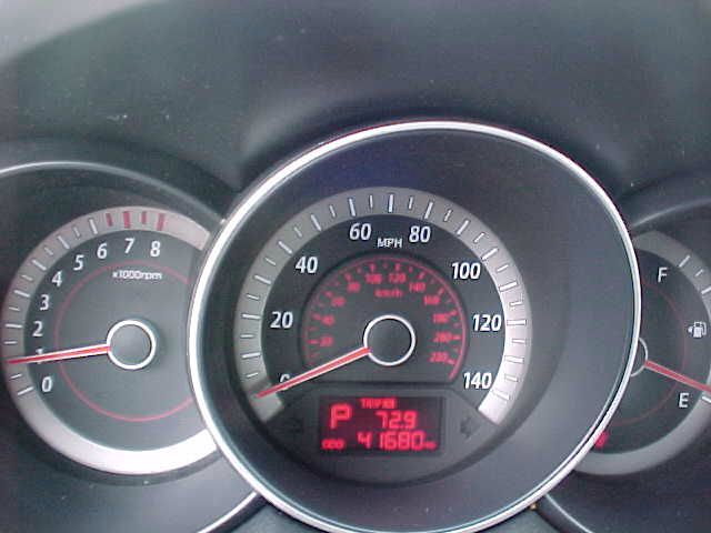 Kia Forte 2010 photo 1