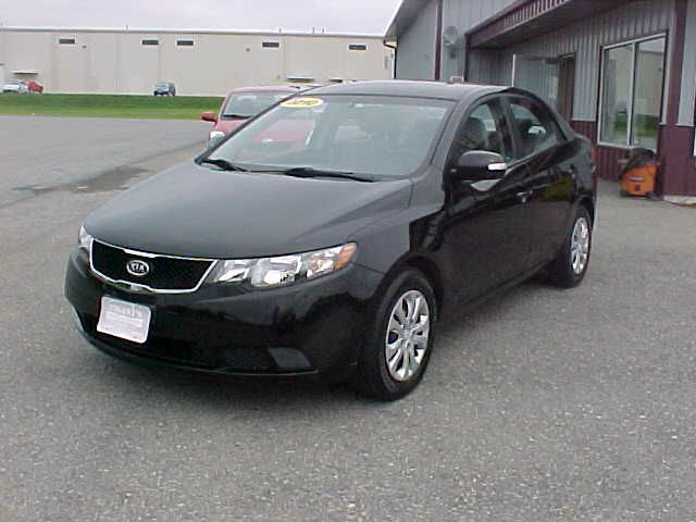Kia Forte 2010 photo 2