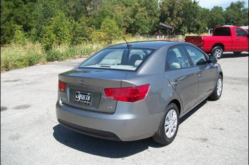 Kia Forte Open-top Other
