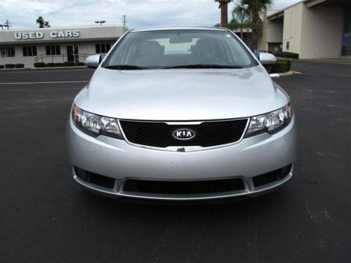 Kia Forte 2010 photo 1