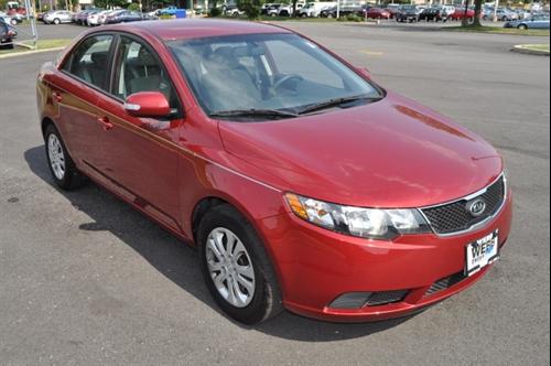 Kia Forte 2010 photo 1