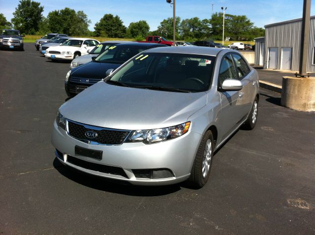 Kia Forte 2011 photo 5
