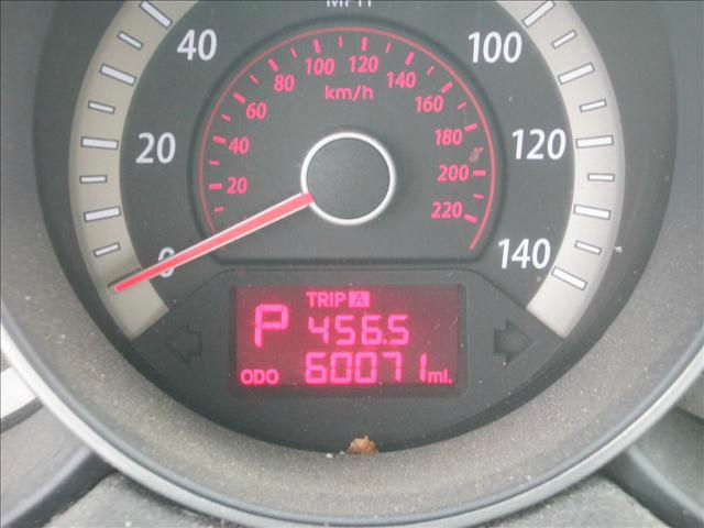 Kia Forte 2011 photo 2