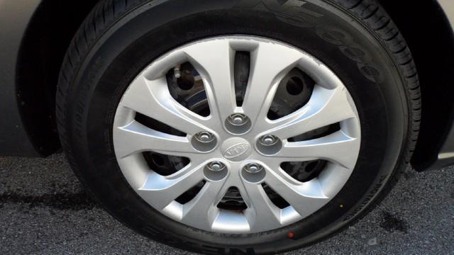 Kia Forte 2011 photo 4