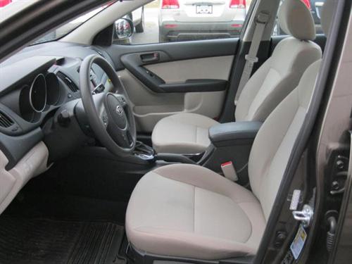 Kia Forte 2011 photo 1