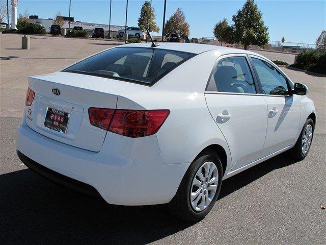 Kia Forte 2012 photo 4