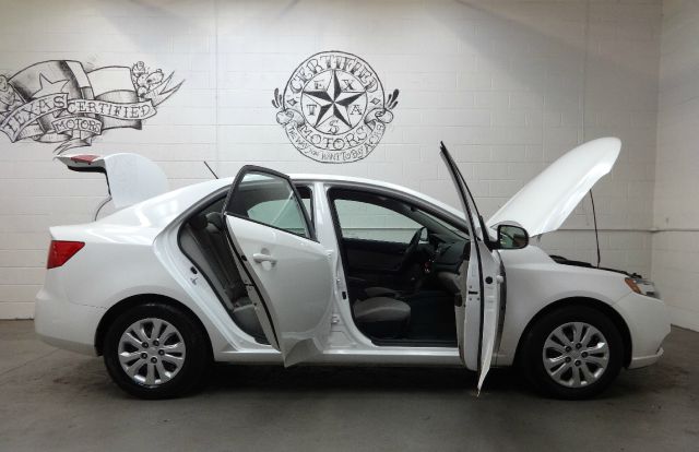 Kia Forte Open-top Sedan