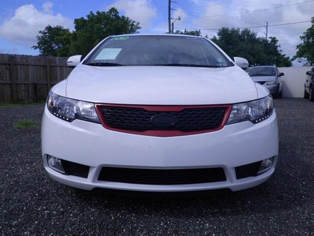 Kia Forte 2012 photo 4