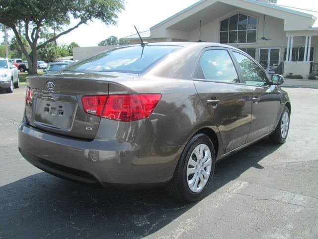 Kia Forte 2013 photo 1