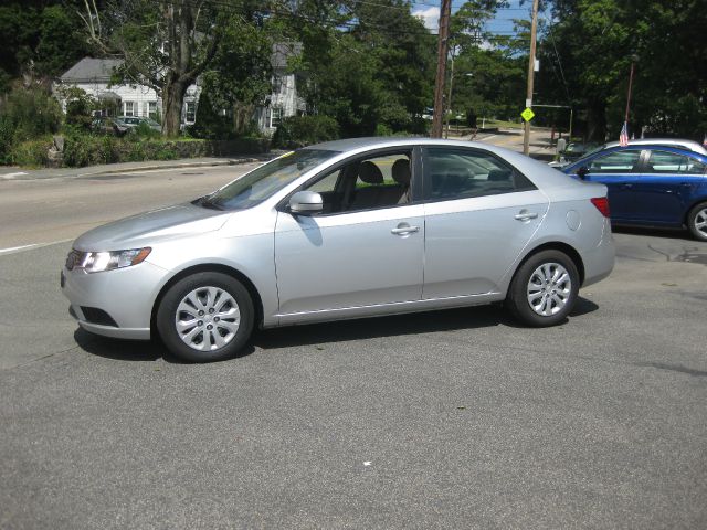 Kia Forte 2013 photo 3