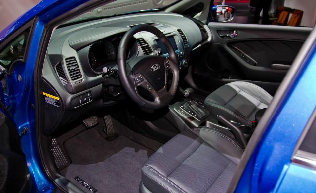 Kia Forte 2014 photo 4