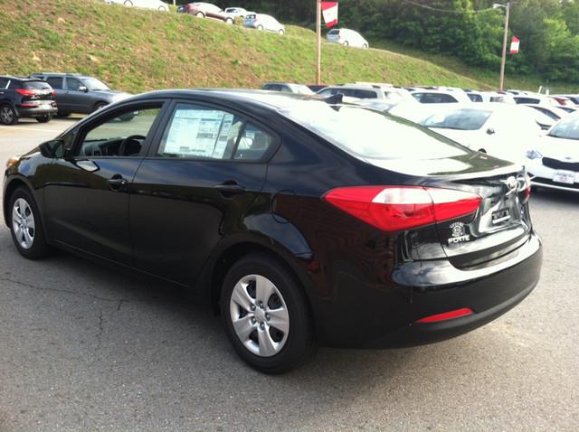 Kia Forte 2014 photo 2
