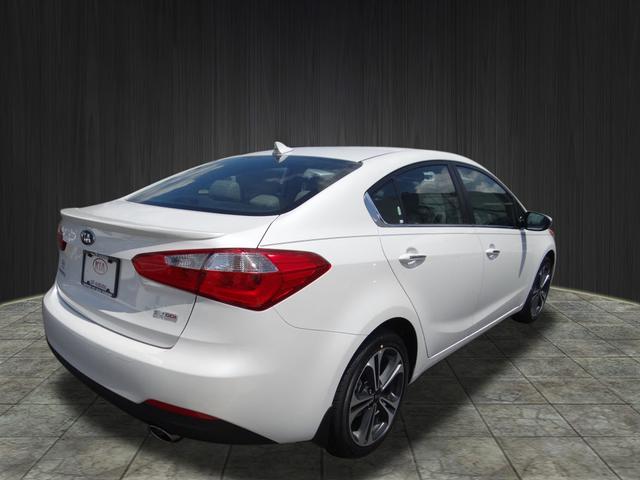 Kia Forte Unknown Sedan