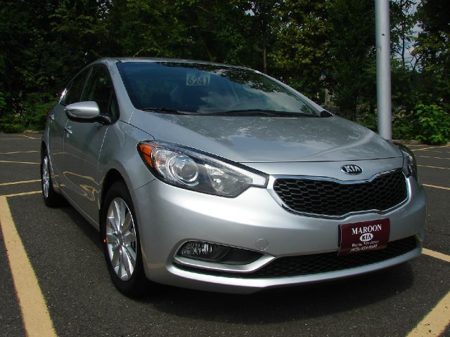 Kia Forte Open-top Sedan