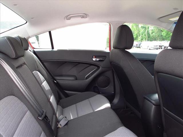 Kia Forte 2014 photo 4