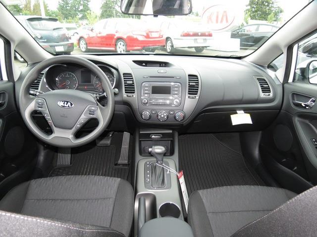 Kia Forte 2014 photo 2