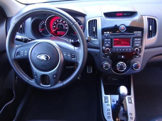 Kia Forte Koup 2010 photo 1