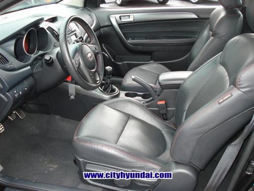 Kia Forte Koup 2010 photo 2
