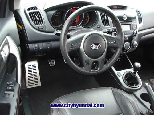 Kia Forte Koup 2010 photo 4