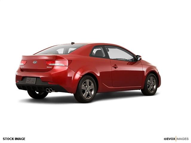 Kia Forte Koup 2010 photo 2