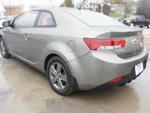 Kia Forte Koup Open-top Other