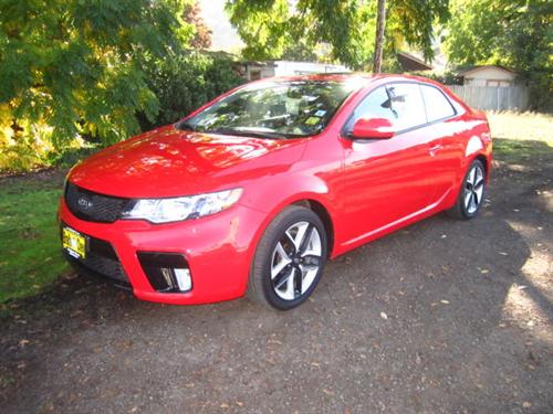 Kia Forte Koup AWD, REAR DVD, Navigation, 3RD ROW, Mem/heat Seats Other