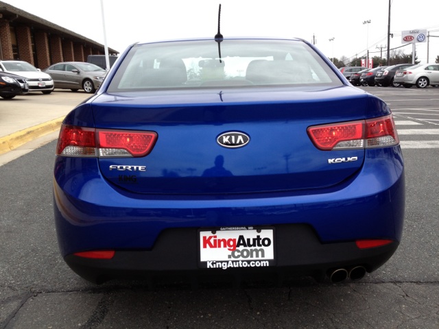 Kia Forte Koup 2010 photo 1