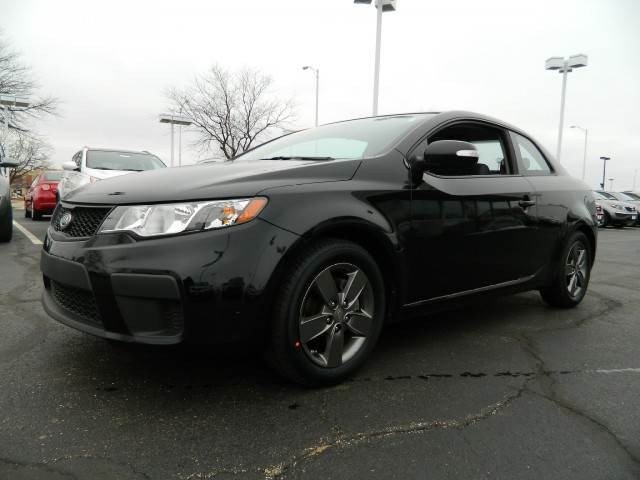Kia Forte Koup 2010 photo 5