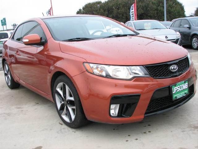 Kia Forte Koup 2010 photo 2