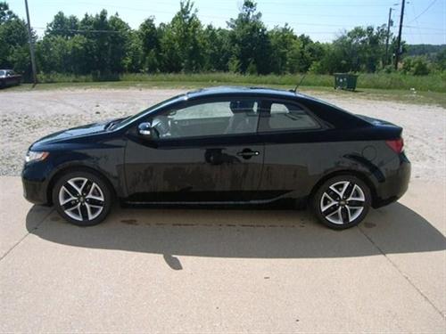 Kia Forte Koup 2010 photo 2
