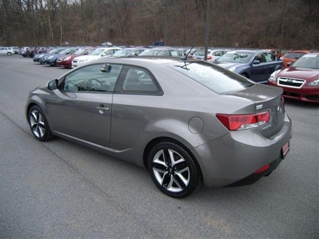 Kia Forte Koup 2010 photo 3