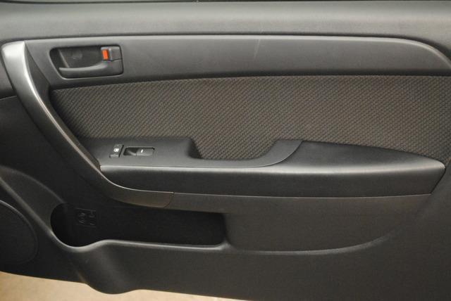 Kia Forte Koup 2012 photo 11
